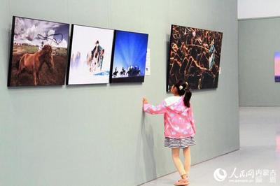 &ldquo;弘揚(yáng)蒙古馬精神&rdquo;文藝精品創(chuàng)作工程系列作品展開展
