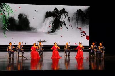 萊山區文化館舉辦文藝精品創作暨公益培訓班新年展演